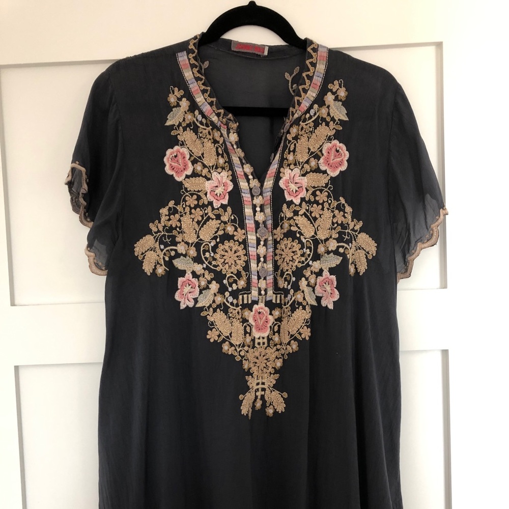Embroidered blouse